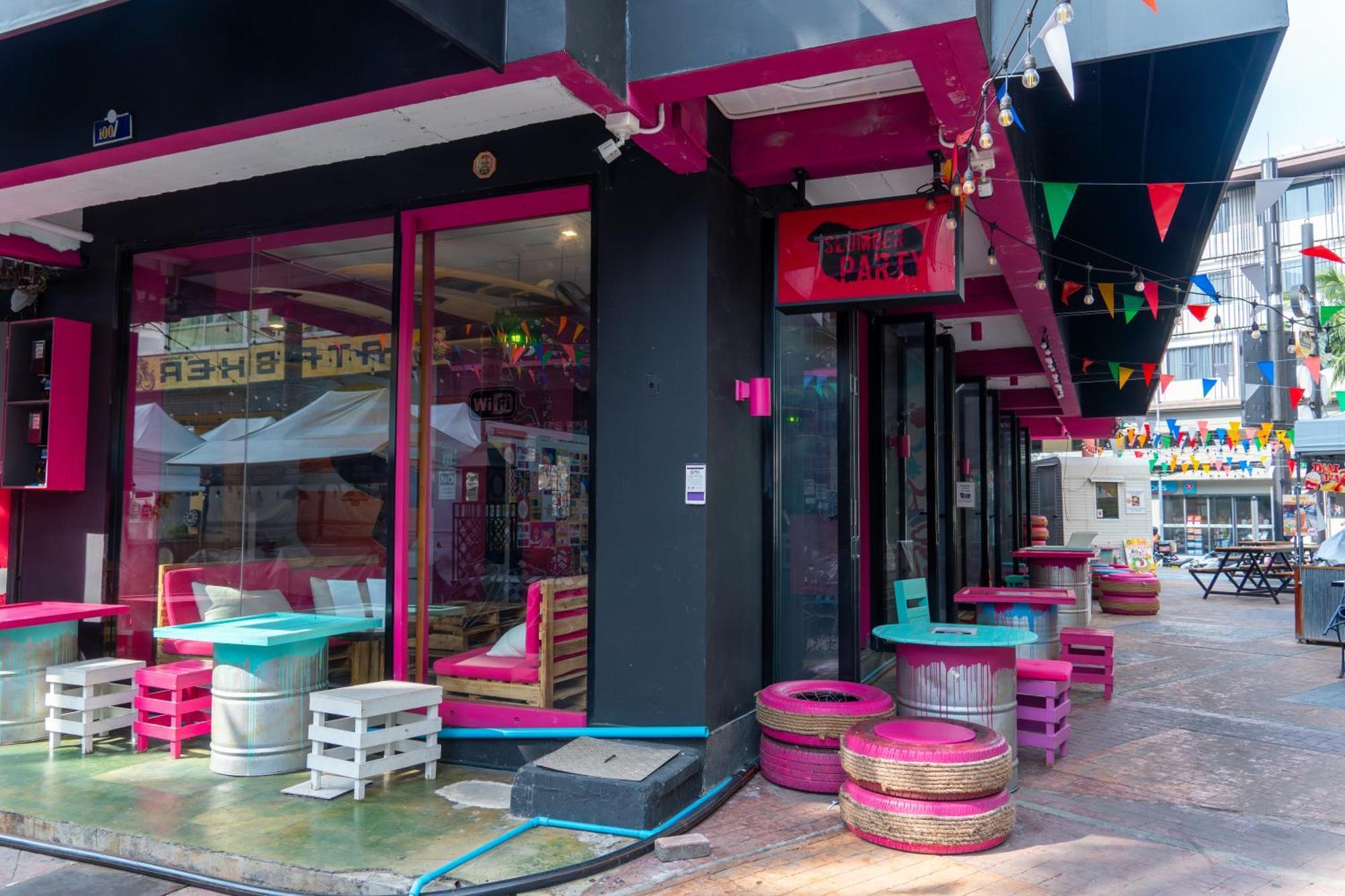 Slumber Surf Phuket Kata 호스텔 외부 사진